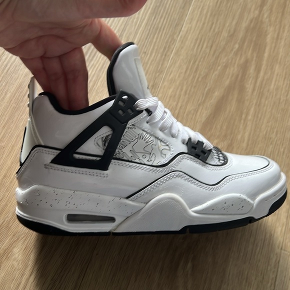 Air Jordan 4 Retro GS “DIY”, size 4Y (wms 5.5-6) - Picture 2 of 6